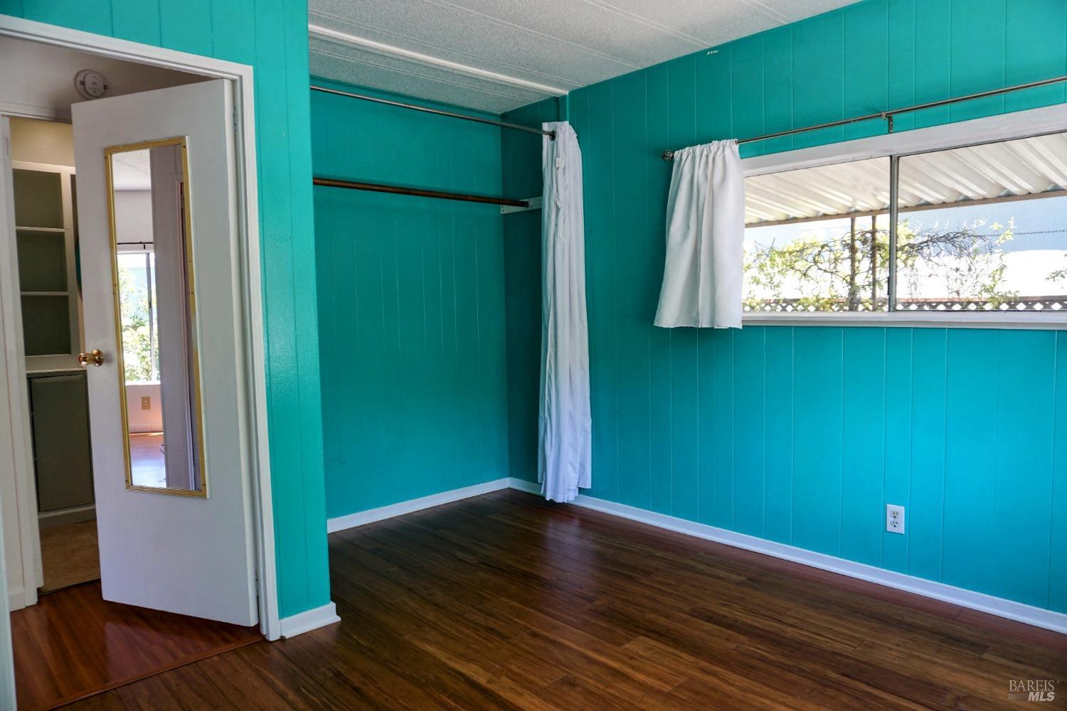 Detail Gallery Image 31 of 55 For 275 Carlsbad Ct, San Rafael,  CA 94903 - 4 Beds | 2 Baths