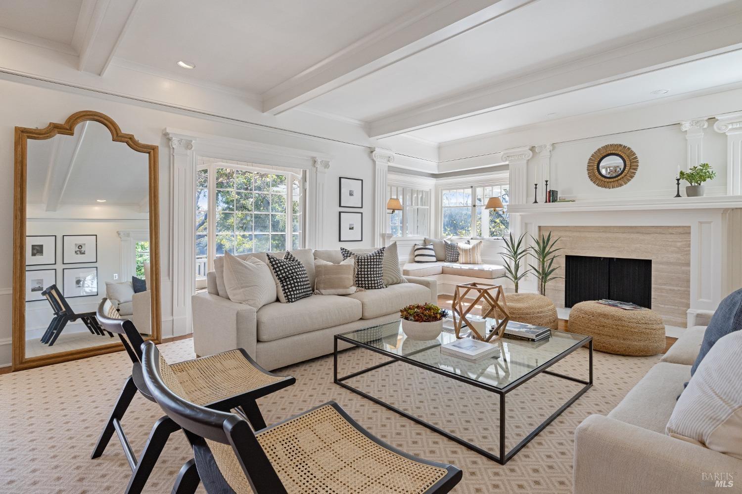 Detail Gallery Image 11 of 91 For 175 Hillside Ave, Mill Valley,  CA 94941 - 4 Beds | 2/2 Baths