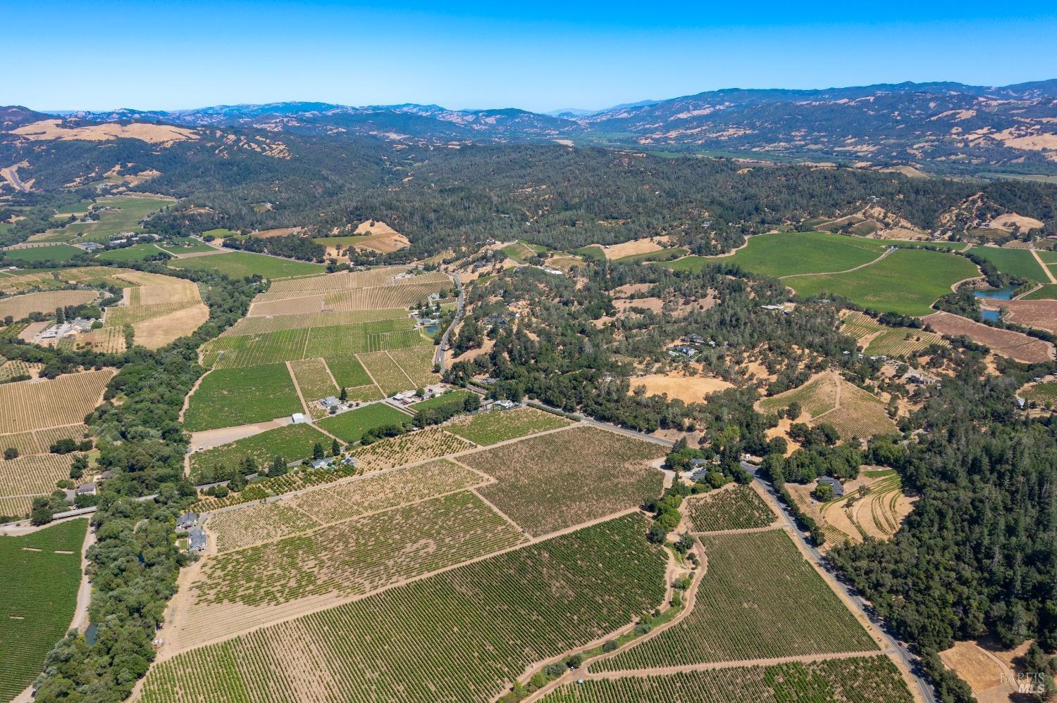 Detail Gallery Image 52 of 56 For 7011 Dry Creek Rd, Healdsburg,  CA 95448 - 7 Beds | 5 Baths