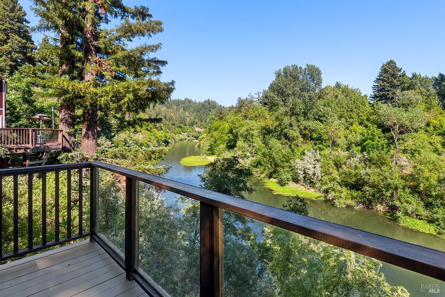 Detail Gallery Image 19 of 44 For 14655 River Rd, Guerneville,  CA 95446 - 2 Beds | 2 Baths