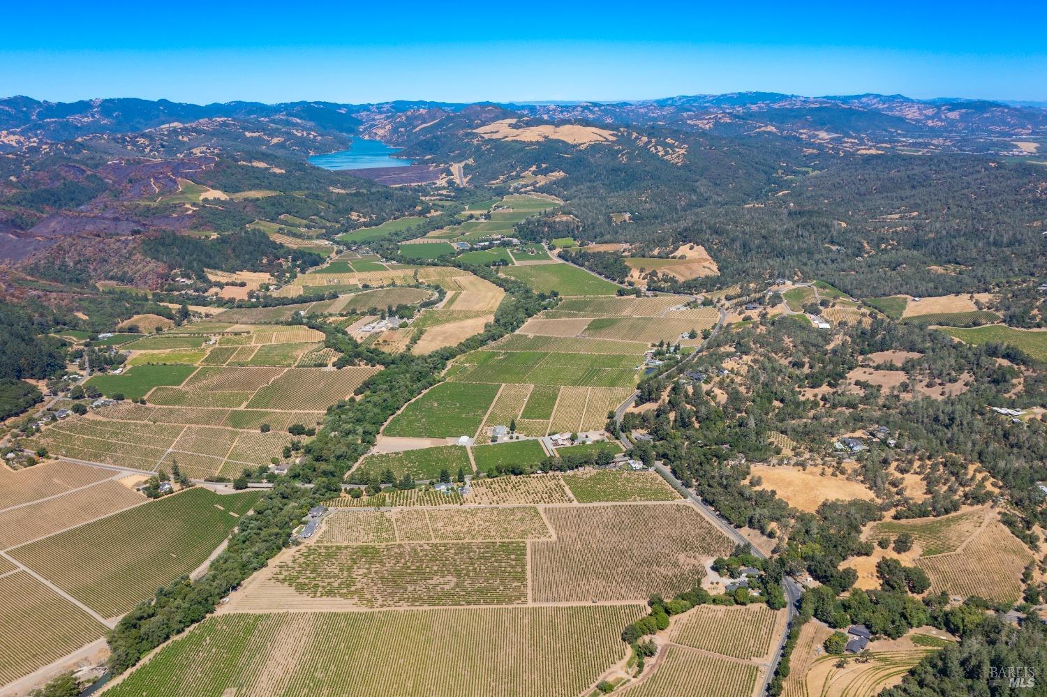 Detail Gallery Image 51 of 56 For 7011 Dry Creek Rd, Healdsburg,  CA 95448 - 7 Beds | 5 Baths