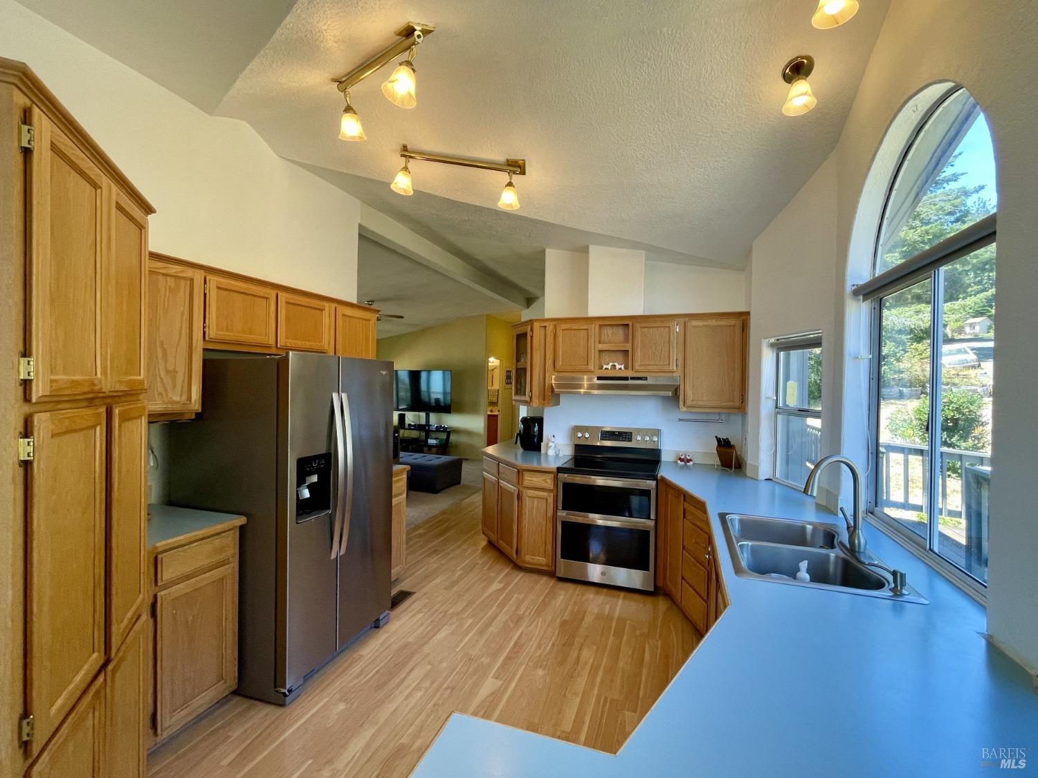 Detail Gallery Image 21 of 57 For 37050 Bourns Way, Gualala,  CA 95445 - 2 Beds | 2/1 Baths