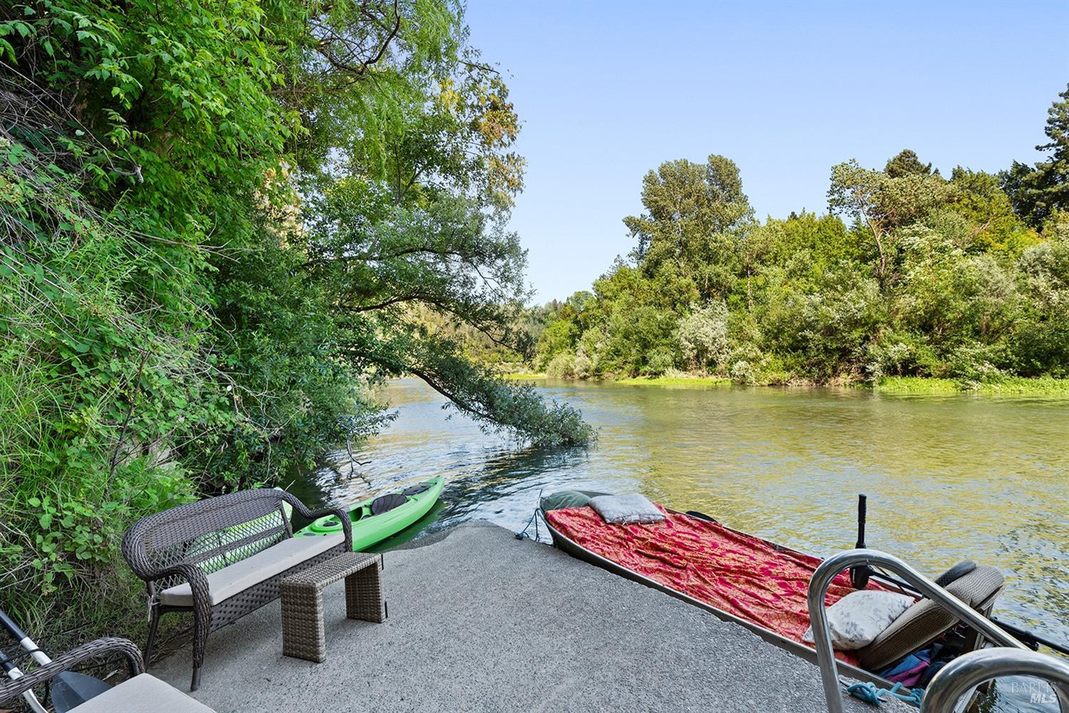 Detail Gallery Image 38 of 44 For 14655 River Rd, Guerneville,  CA 95446 - 2 Beds | 2 Baths