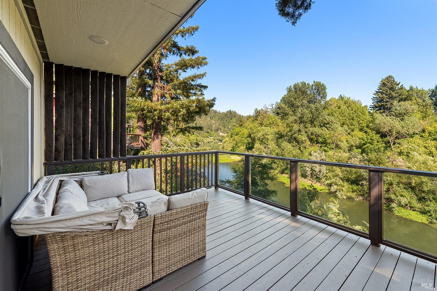 Detail Gallery Image 18 of 44 For 14655 River Rd, Guerneville,  CA 95446 - 2 Beds | 2 Baths