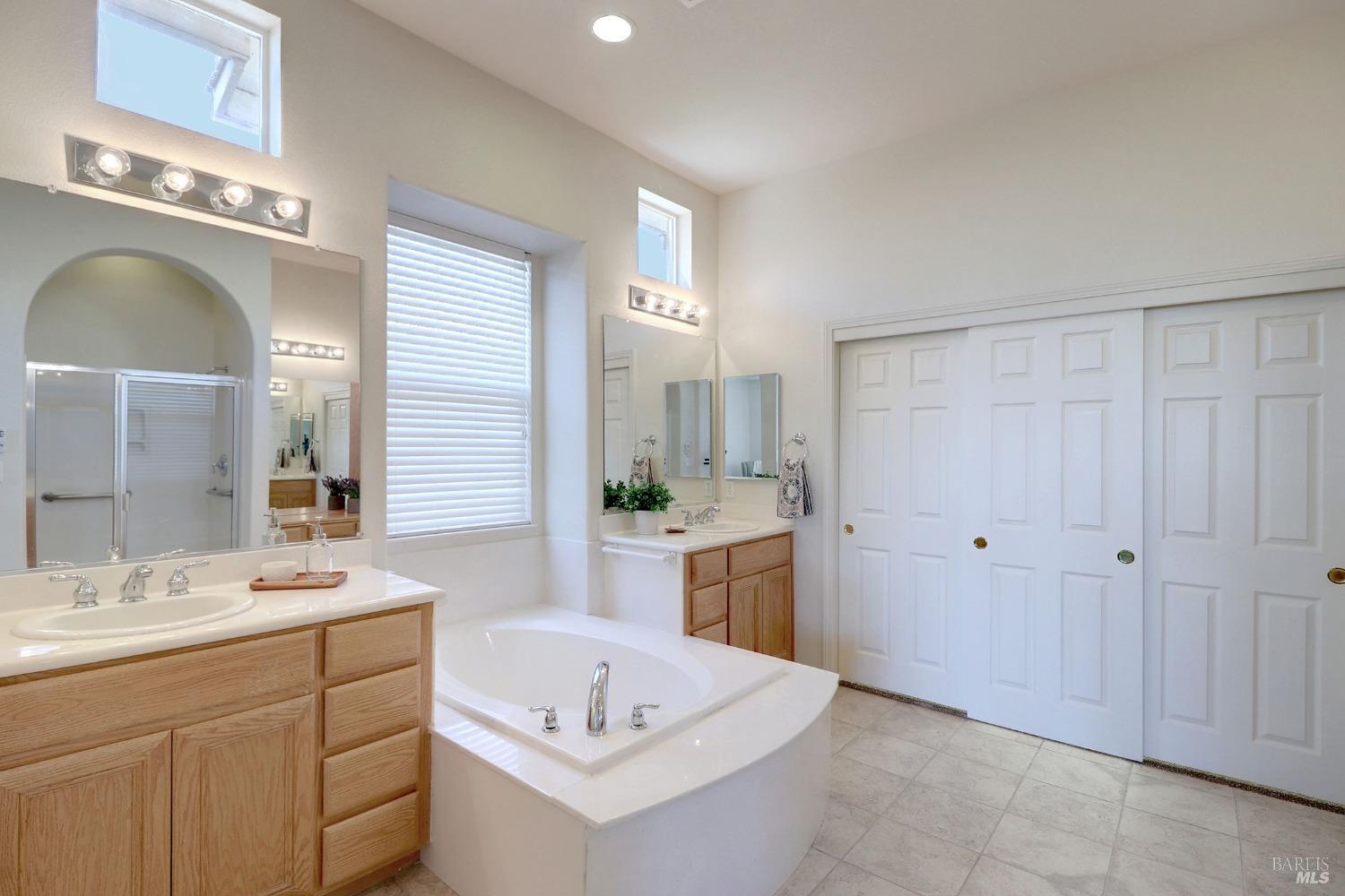 Detail Gallery Image 35 of 96 For 319 Crystal Downs Dr, Rio Vista,  CA 94571 - 2 Beds | 2/1 Baths