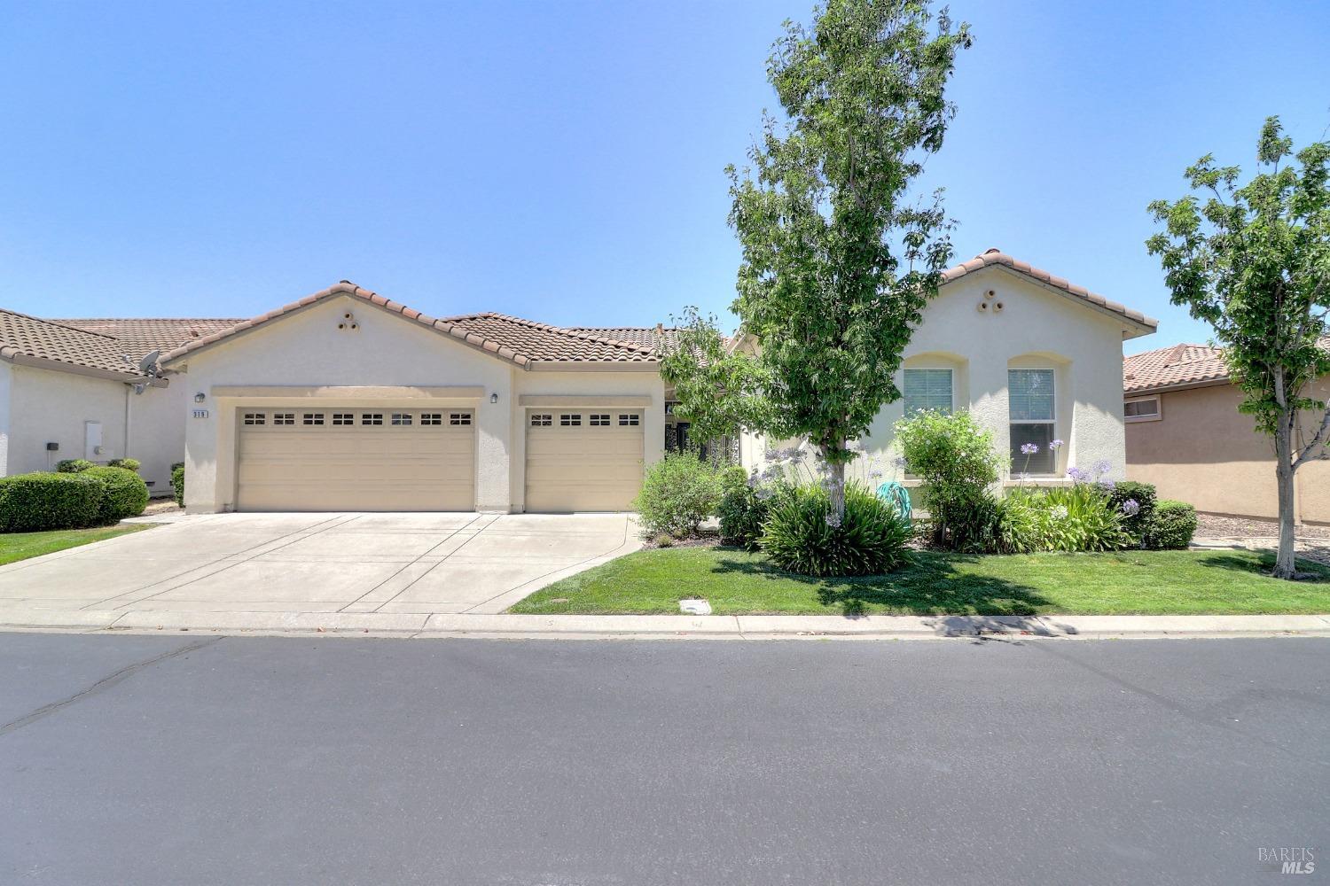 Detail Gallery Image 1 of 96 For 319 Crystal Downs Dr, Rio Vista,  CA 94571 - 2 Beds | 2/1 Baths