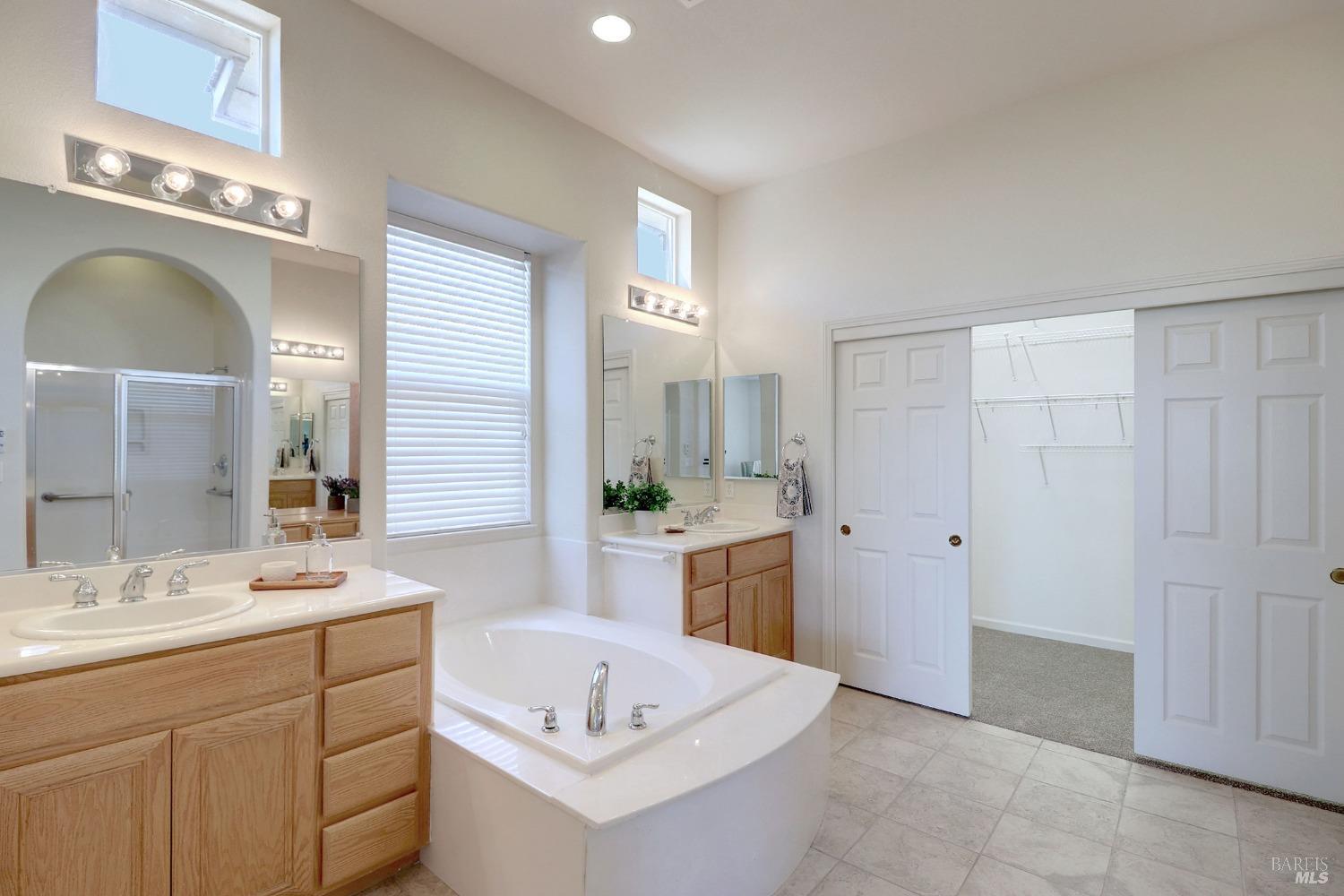 Detail Gallery Image 36 of 96 For 319 Crystal Downs Dr, Rio Vista,  CA 94571 - 2 Beds | 2/1 Baths