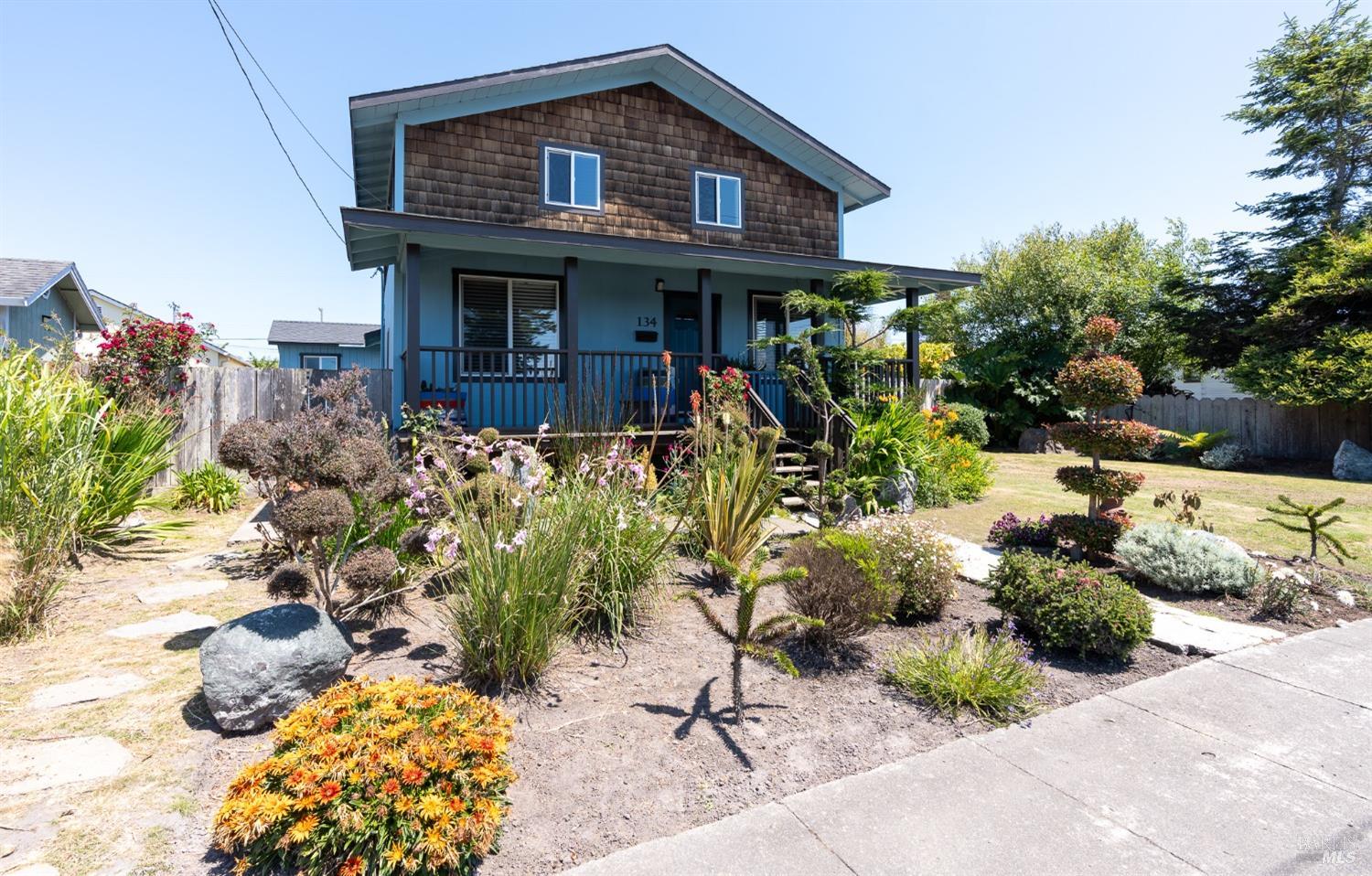 Detail Gallery Image 1 of 21 For 134 Livingston St, Fort Bragg,  CA 95437 - 3 Beds | 2 Baths