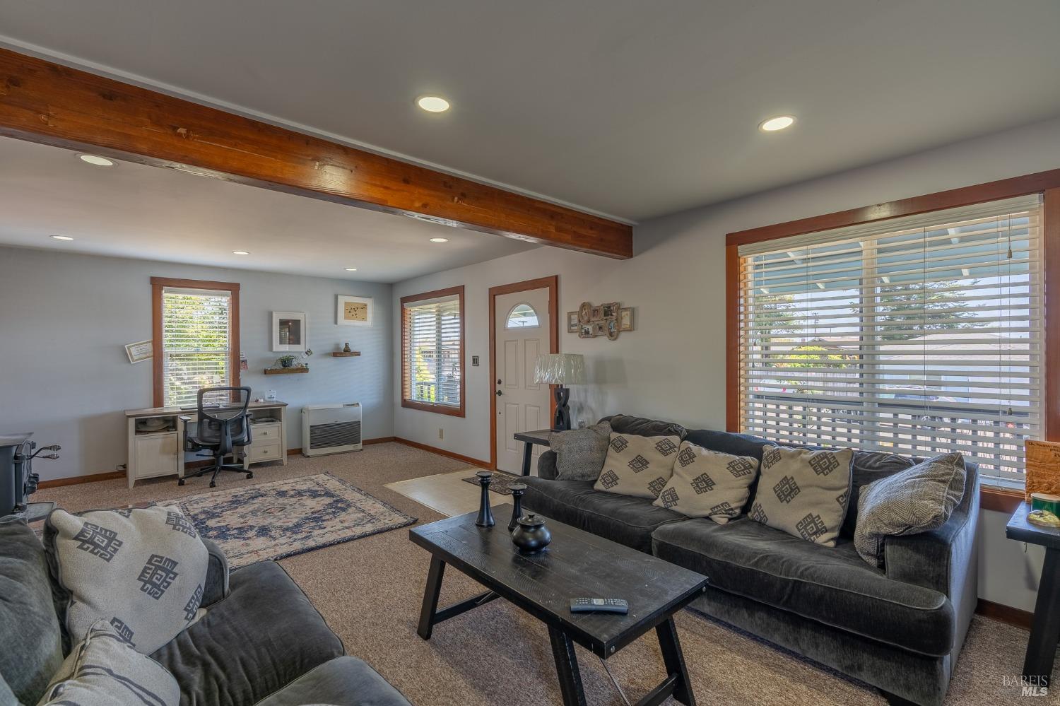 Detail Gallery Image 2 of 21 For 134 Livingston St, Fort Bragg,  CA 95437 - 3 Beds | 2 Baths