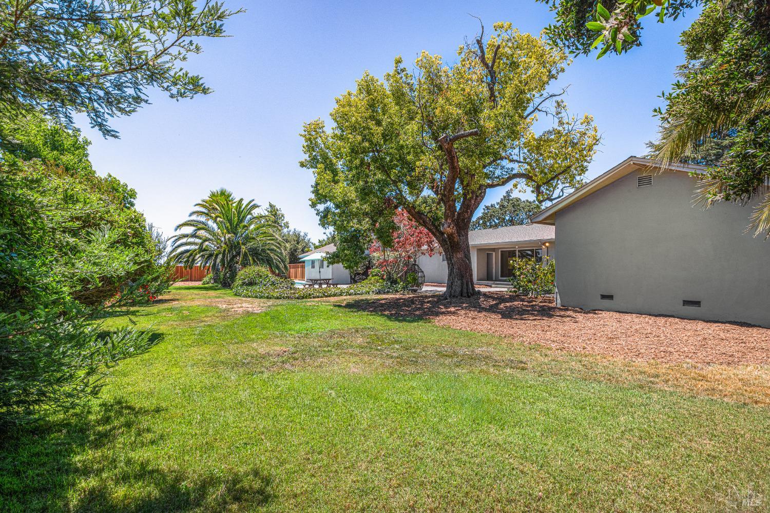 Detail Gallery Image 26 of 30 For 19369 Orange Ave, Sonoma,  CA 95476 - 4 Beds | 2/1 Baths