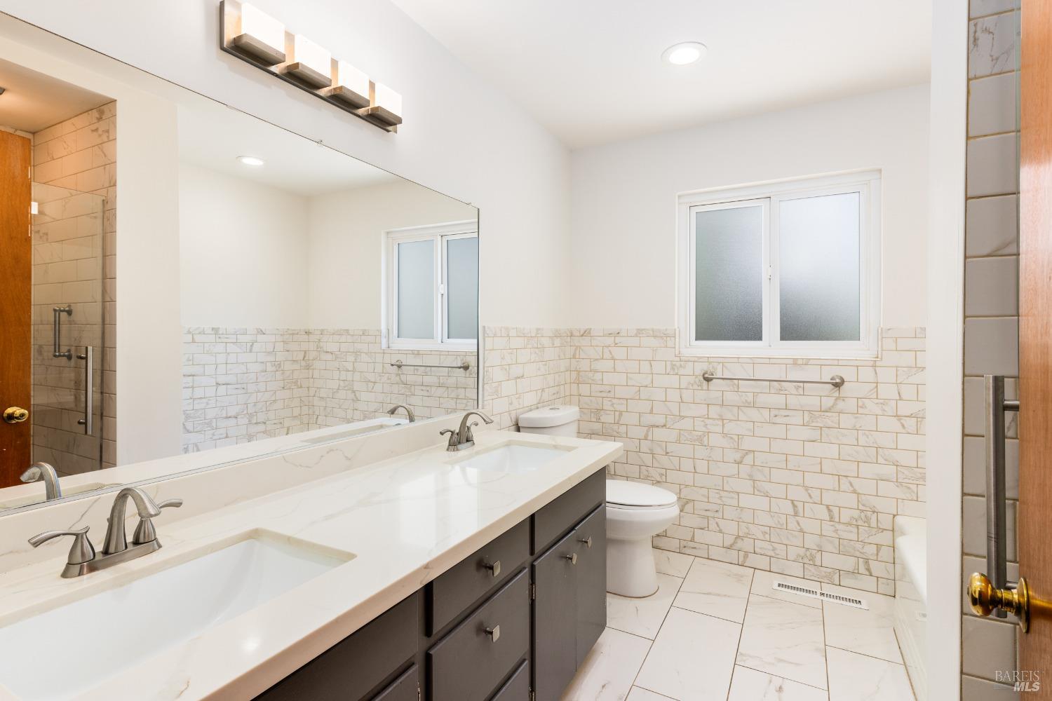 Detail Gallery Image 17 of 30 For 19369 Orange Ave, Sonoma,  CA 95476 - 4 Beds | 2/1 Baths