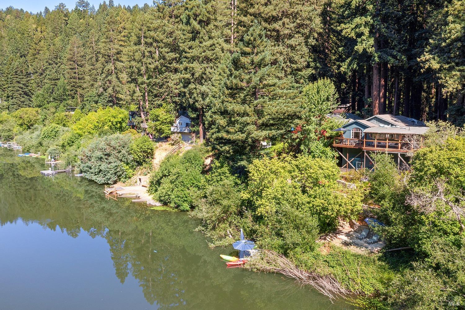 Detail Gallery Image 1 of 1 For 17443 Riverside Dr, Guerneville,  CA 95446 - 3 Beds | 2 Baths