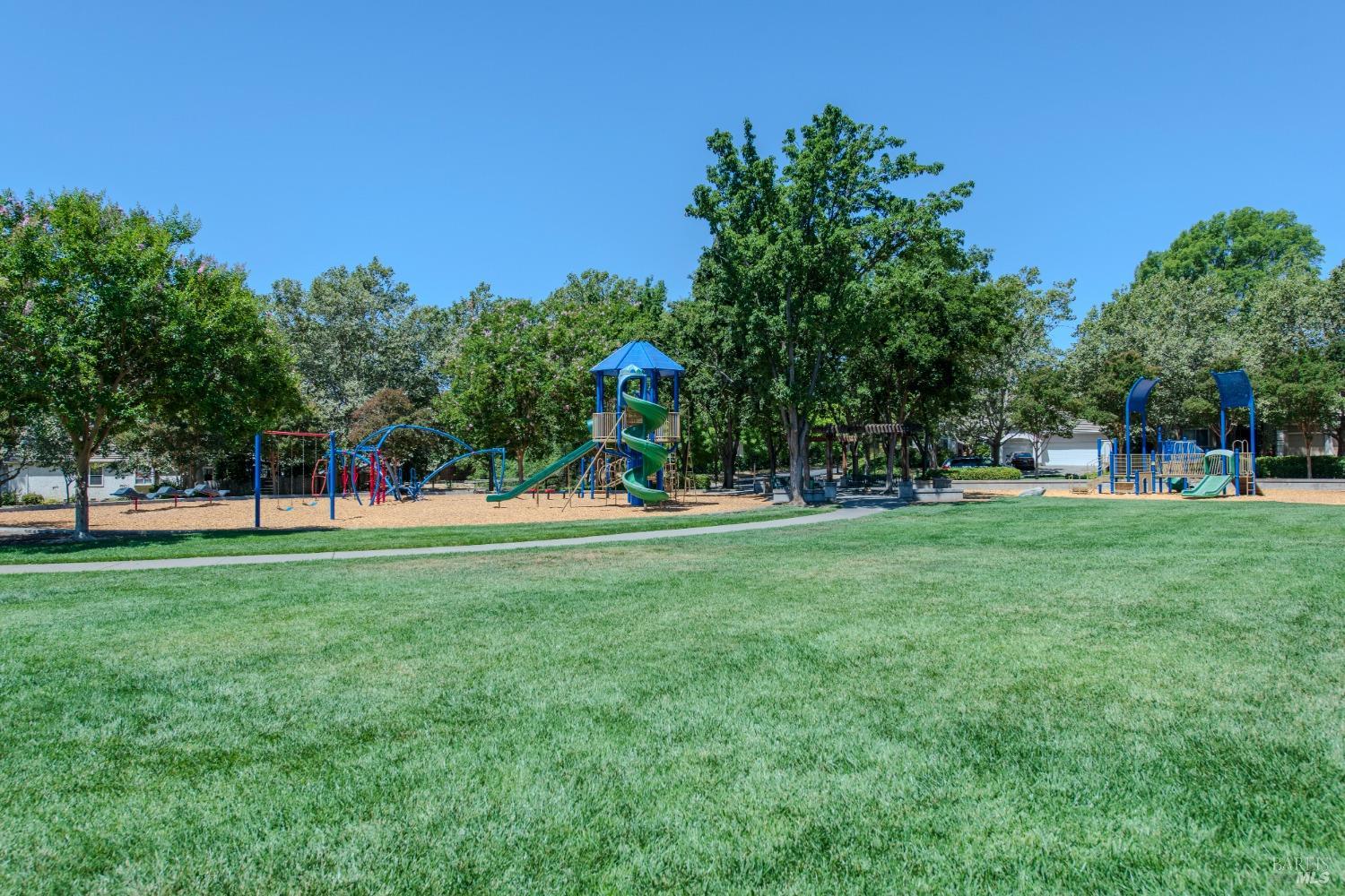 Detail Gallery Image 58 of 64 For 2205 Hillridge Dr, Fairfield,  CA 94534 - 4 Beds | 2 Baths