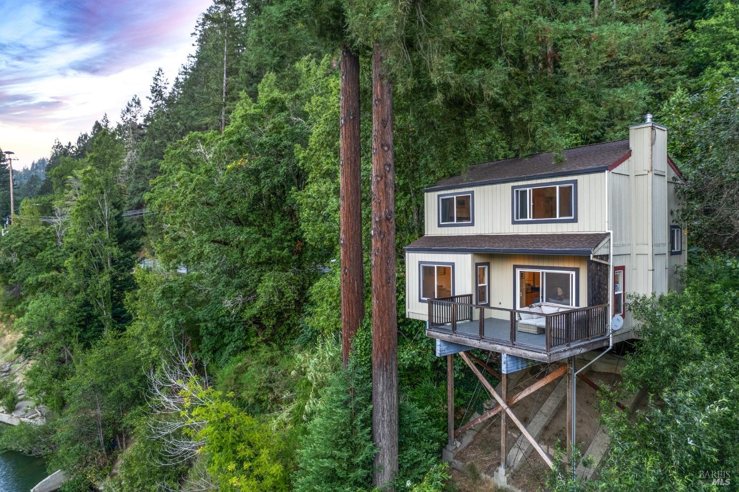 Detail Gallery Image 36 of 44 For 14655 River Rd, Guerneville,  CA 95446 - 2 Beds | 2 Baths