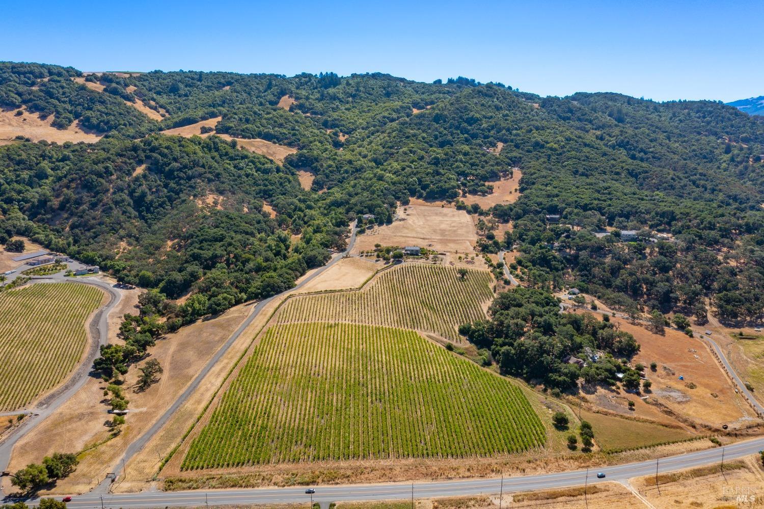 Detail Gallery Image 65 of 80 For 4000 Petaluma Hill Rd, Santa Rosa,  CA 95404 - 4 Beds | 3/1 Baths