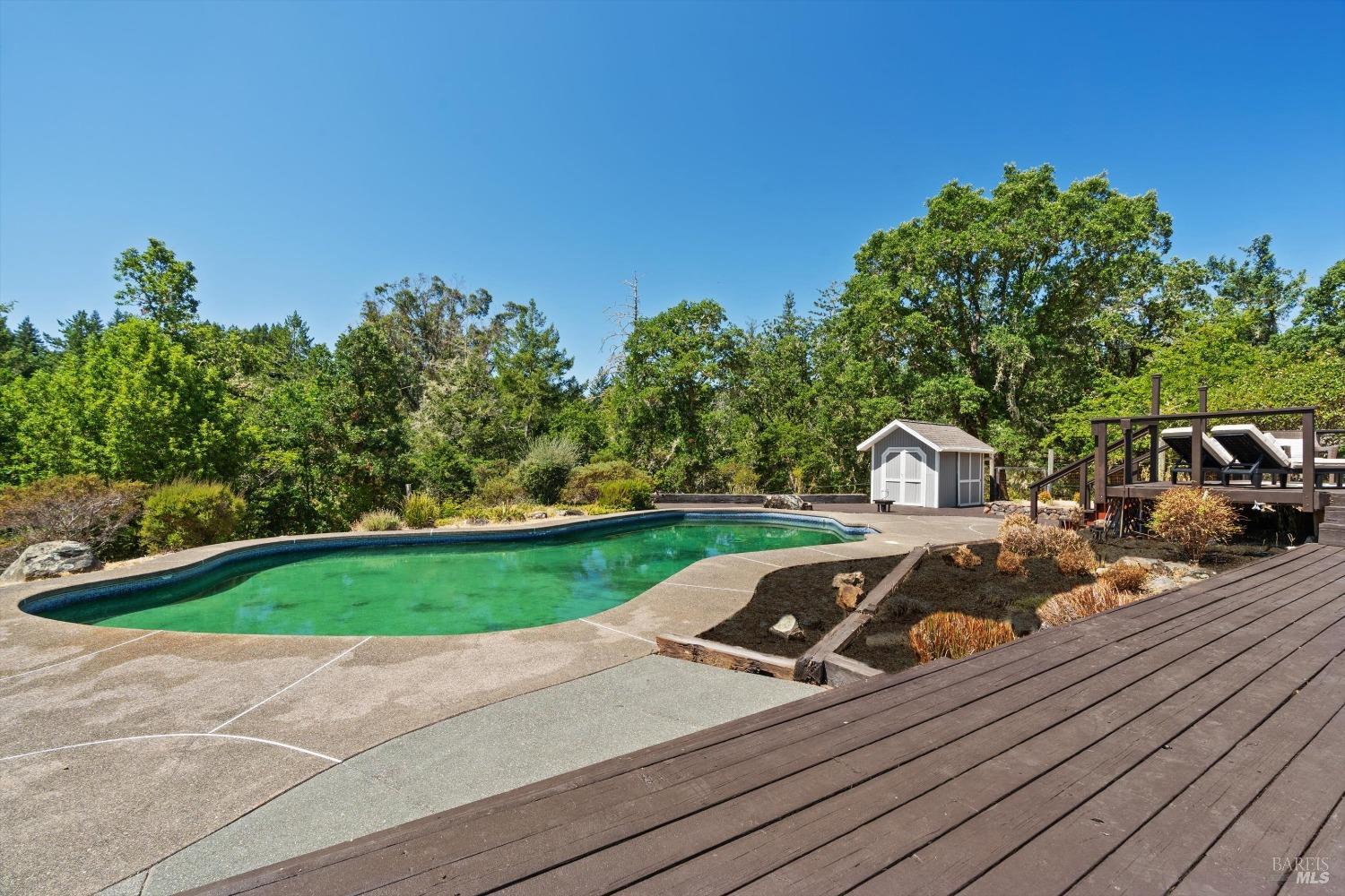 Detail Gallery Image 20 of 33 For 3645 Bones Rd, Sebastopol,  CA 95472 - 4 Beds | 2 Baths