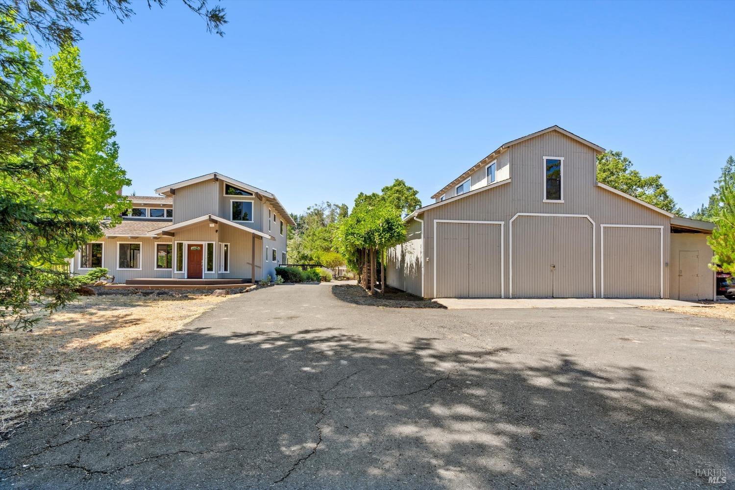 Detail Gallery Image 2 of 33 For 3645 Bones Rd, Sebastopol,  CA 95472 - 4 Beds | 2 Baths