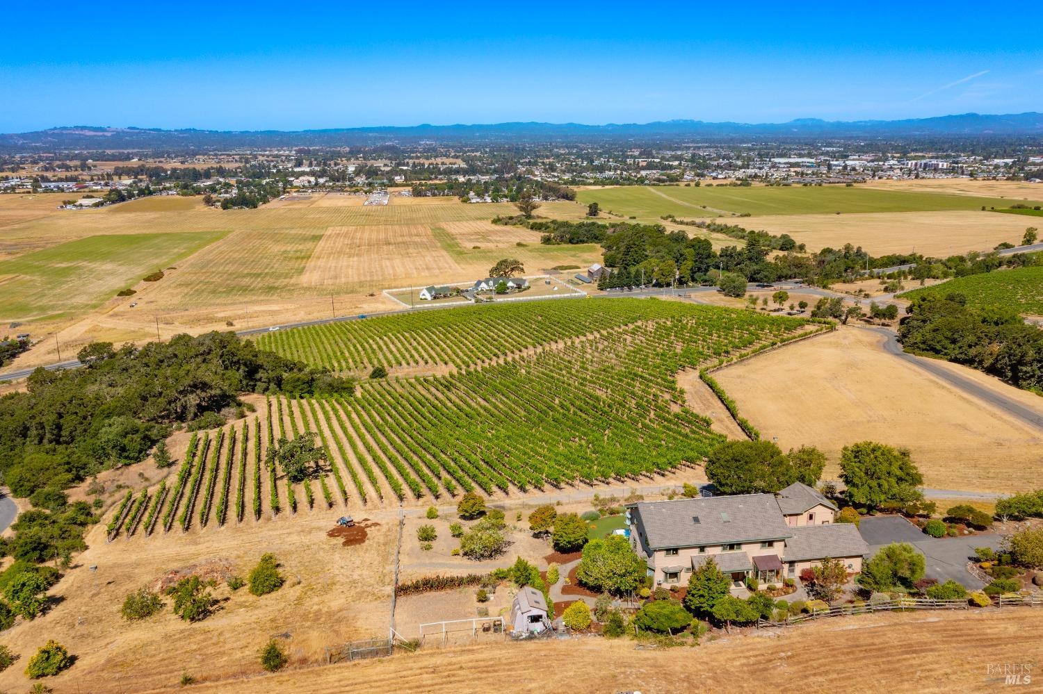 Detail Gallery Image 68 of 80 For 4000 Petaluma Hill Rd, Santa Rosa,  CA 95404 - 4 Beds | 3/1 Baths