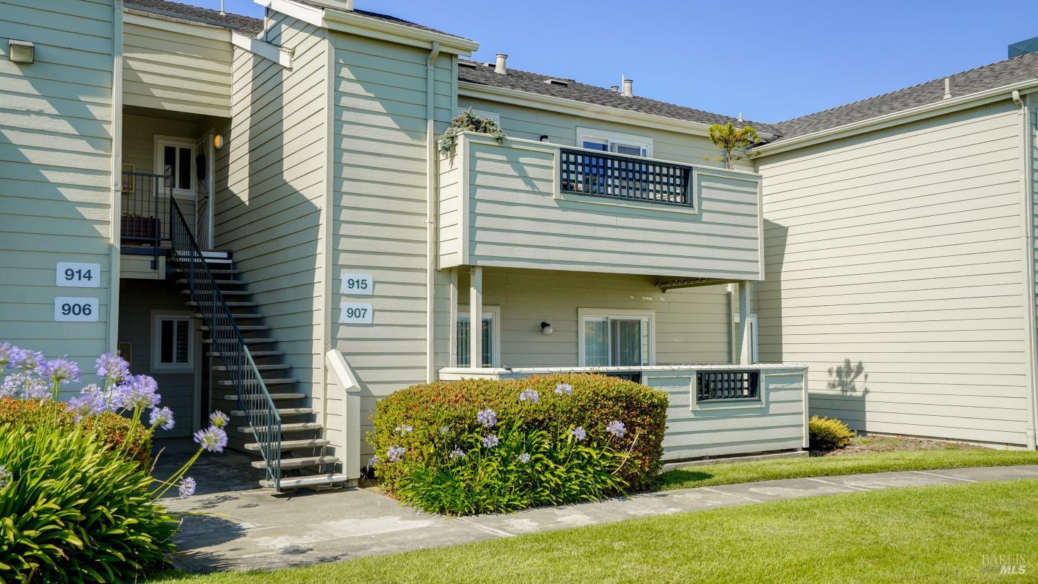 Detail Gallery Image 26 of 26 For 1201 Glen Cove Pkwy #915,  Vallejo,  CA 94591 - 2 Beds | 1 Baths