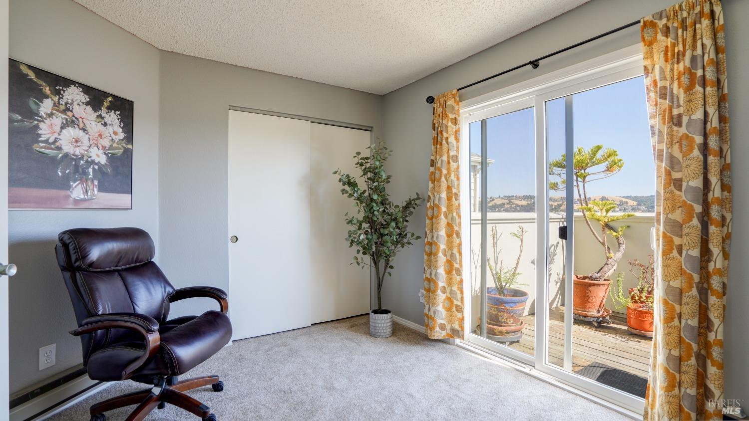 Detail Gallery Image 11 of 26 For 1201 Glen Cove Pkwy #915,  Vallejo,  CA 94591 - 2 Beds | 1 Baths