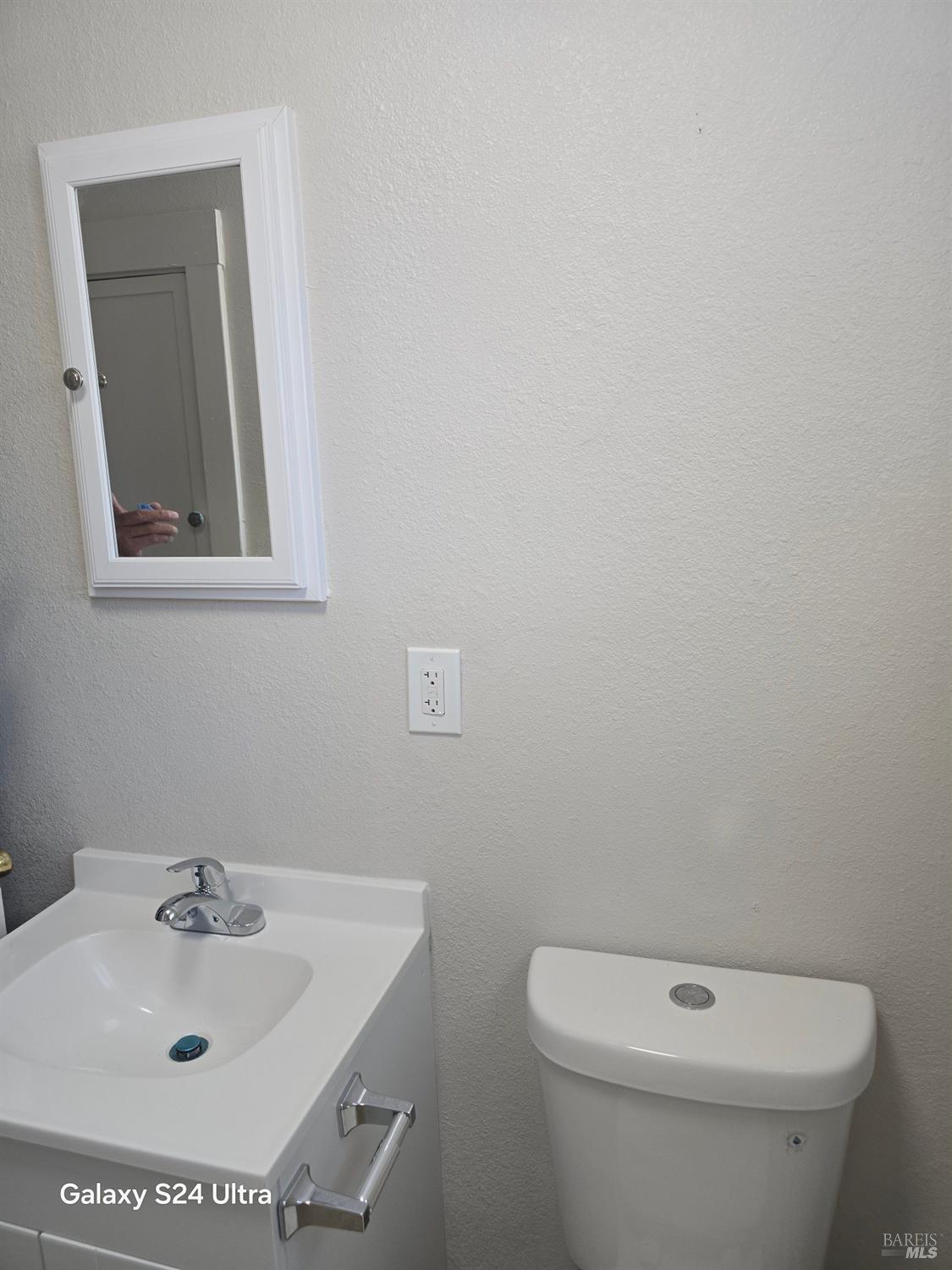 Detail Gallery Image 13 of 20 For 801 Taylor St #1,  Fairfield,  CA 94533 - 2 Beds | 1 Baths