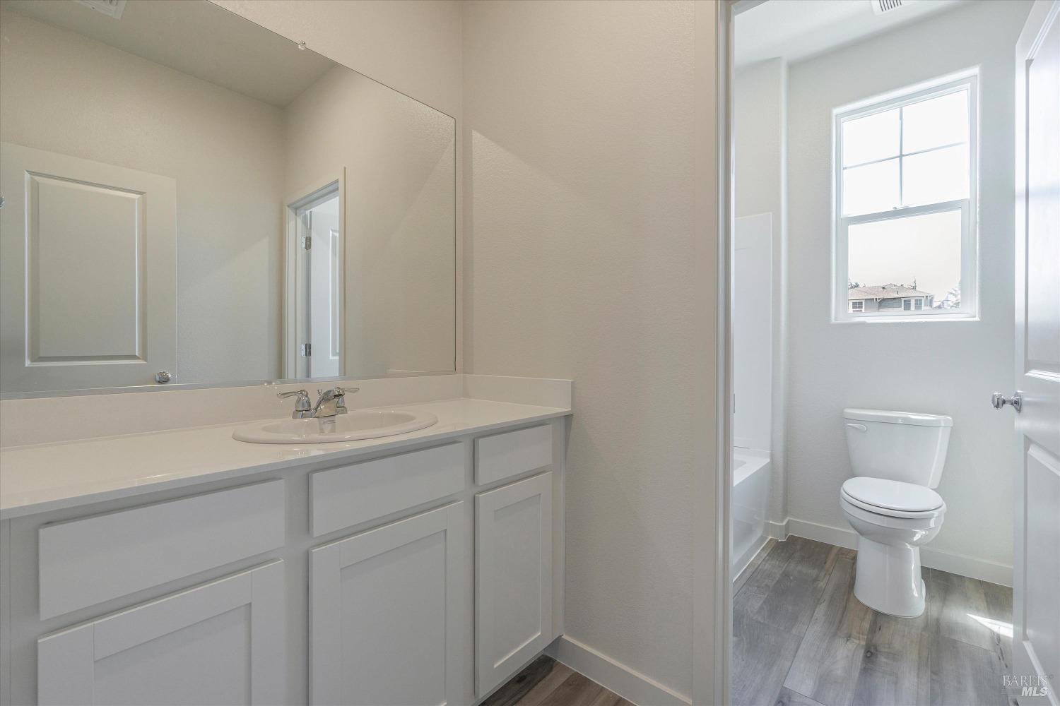 Detail Gallery Image 10 of 27 For 219 Manatee St, Suisun City,  CA 94585 - 3 Beds | 2 Baths