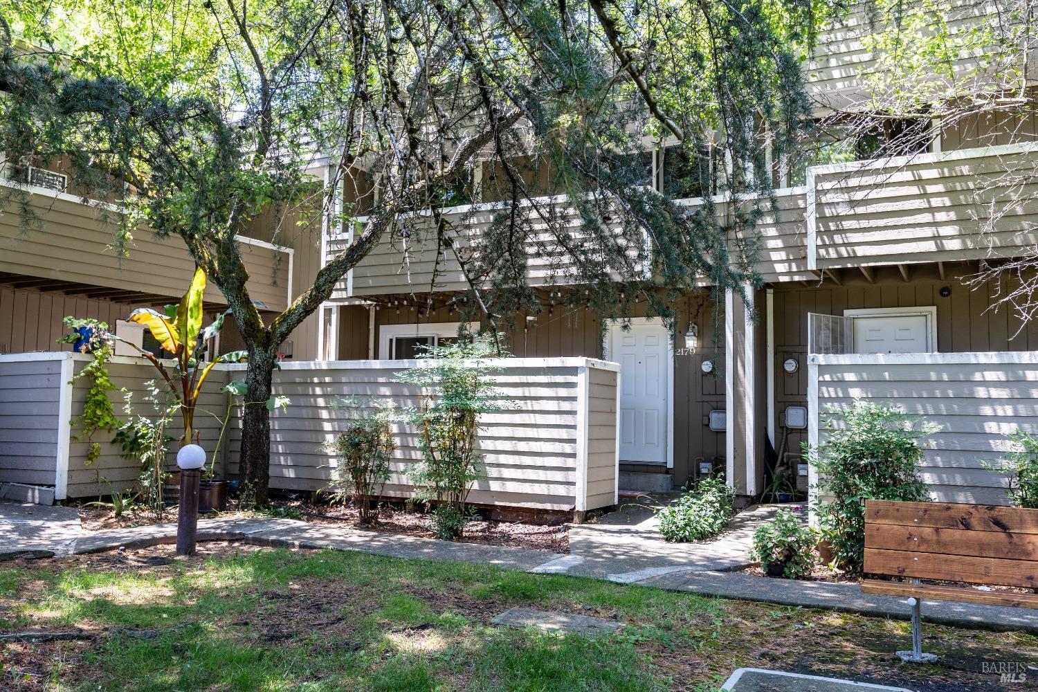 Detail Gallery Image 1 of 1 For 2179 W Steele Ln, Santa Rosa,  CA 95403 - 2 Beds | 1/1 Baths