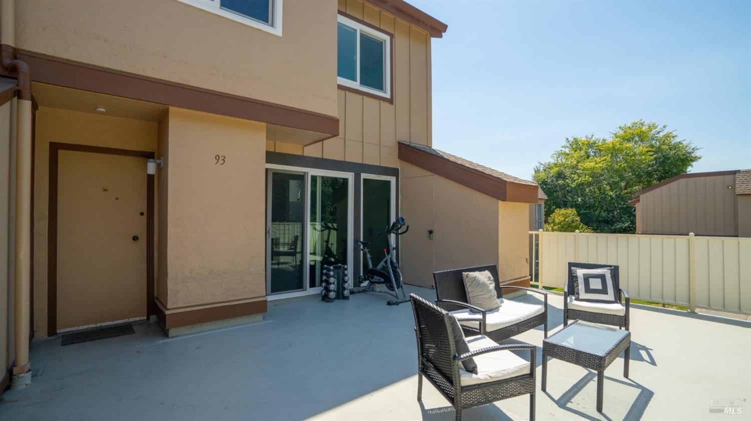 Detail Gallery Image 1 of 1 For 1544 Center Rd #93,  Novato,  CA 94947 - 2 Beds | 1/1 Baths