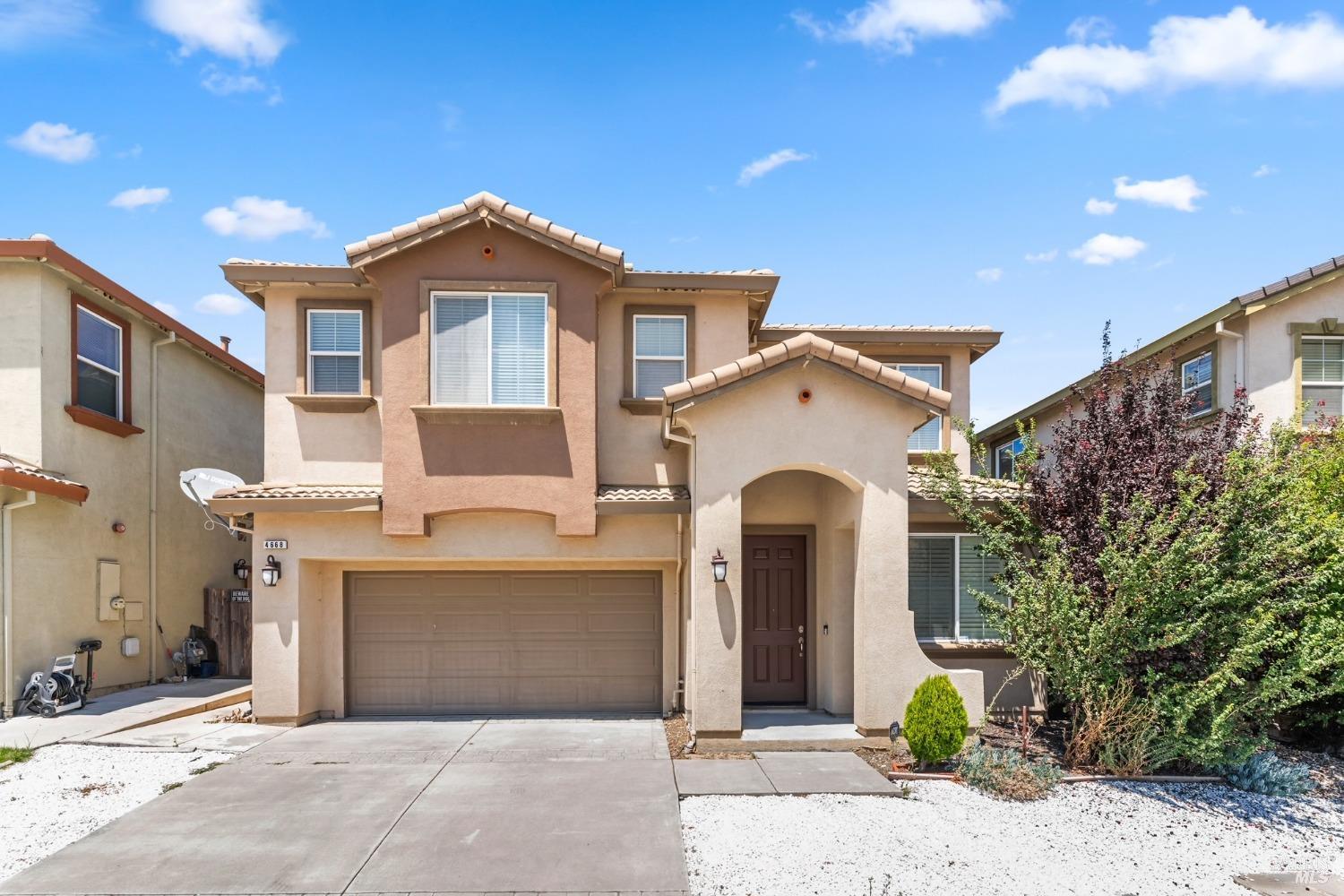 Detail Gallery Image 1 of 1 For 4668 Lariat Dr, Fairfield,  CA 94534 - 5 Beds | 3/1 Baths