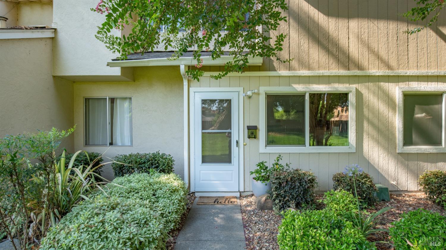 Detail Gallery Image 1 of 1 For 456 Stinson Ave, Vacaville,  CA 95688 - 3 Beds | 1/1 Baths