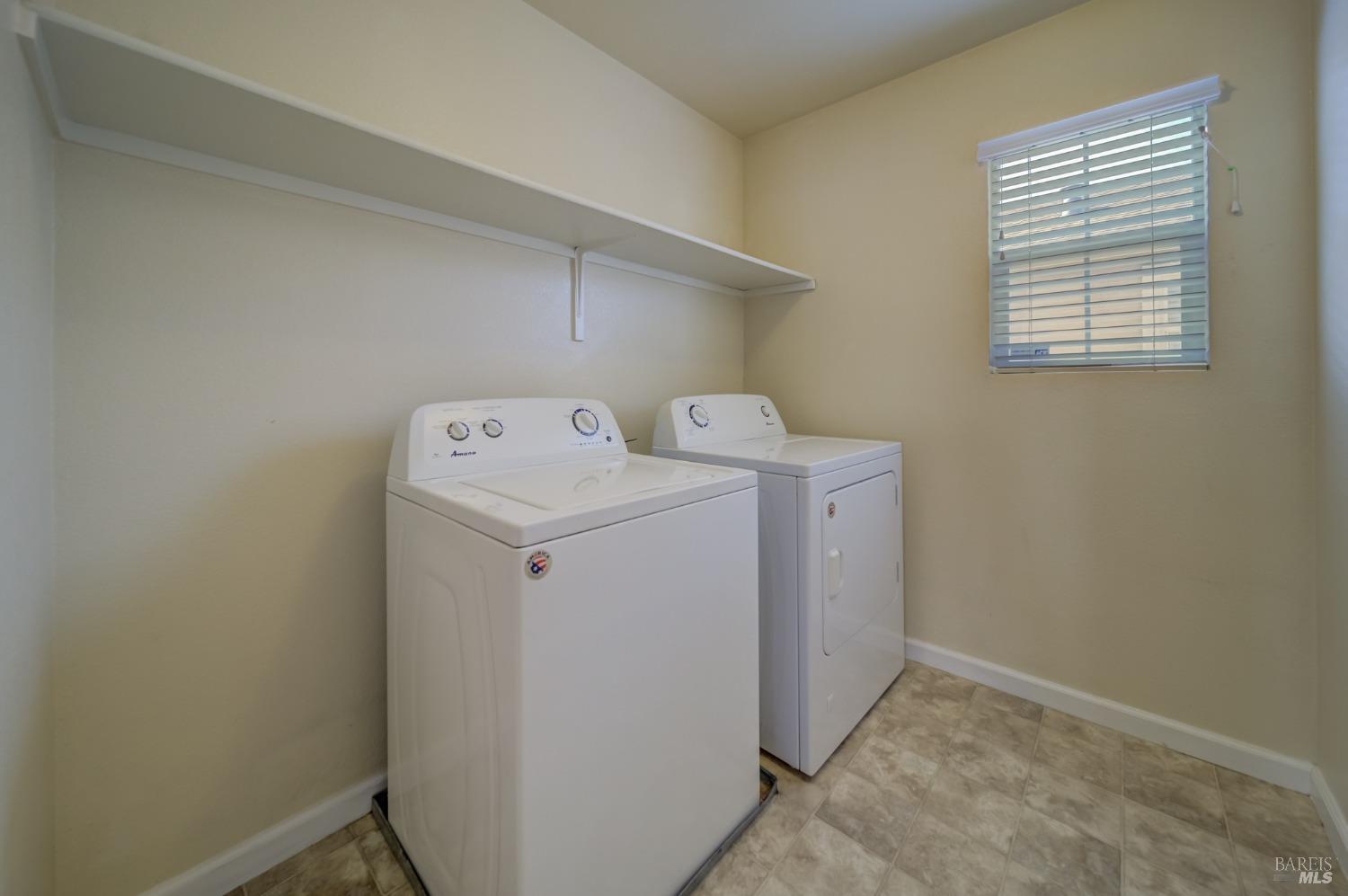 Detail Gallery Image 31 of 53 For 3180 Puffin Cir, Fairfield,  CA 94533 - 4 Beds | 2/1 Baths