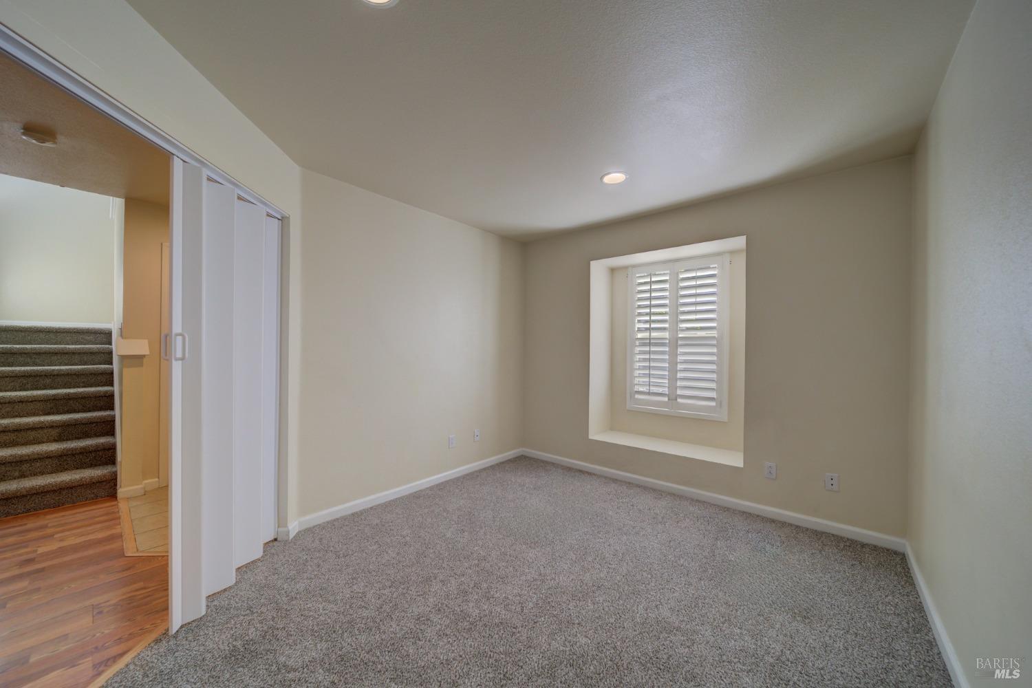 Detail Gallery Image 13 of 53 For 3180 Puffin Cir, Fairfield,  CA 94533 - 4 Beds | 2/1 Baths