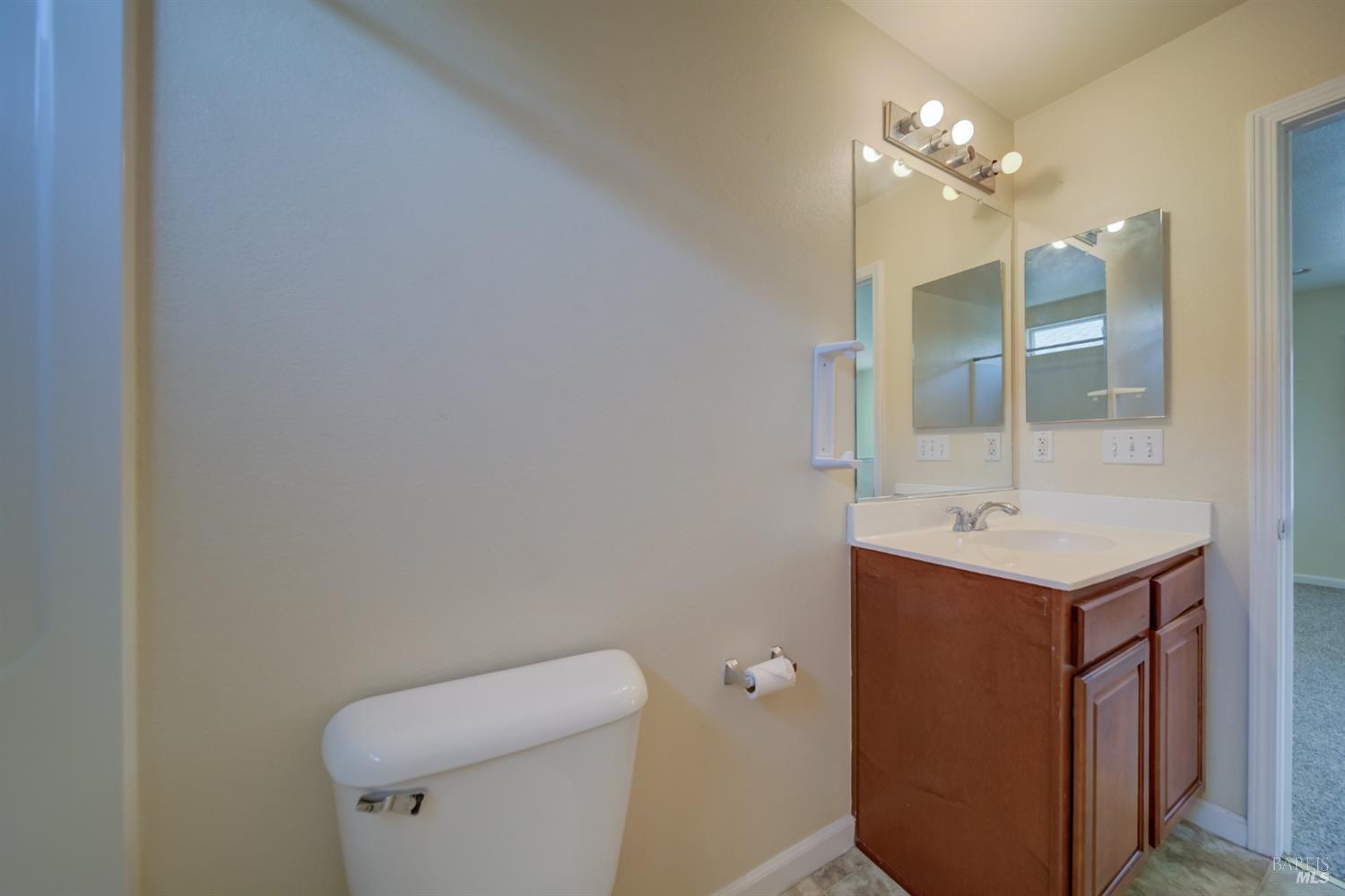 Detail Gallery Image 29 of 53 For 3180 Puffin Cir, Fairfield,  CA 94533 - 4 Beds | 2/1 Baths