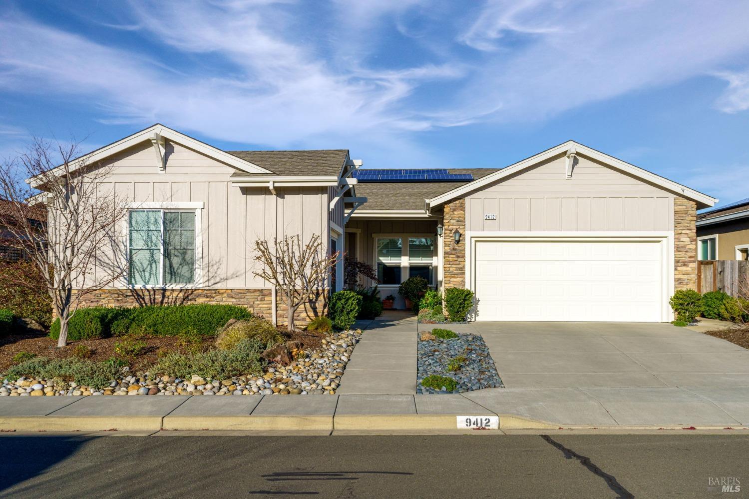 Detail Gallery Image 1 of 1 For 9412 Oak Trail Cir, Santa Rosa,  CA 95409 - 3 Beds | 2/1 Baths