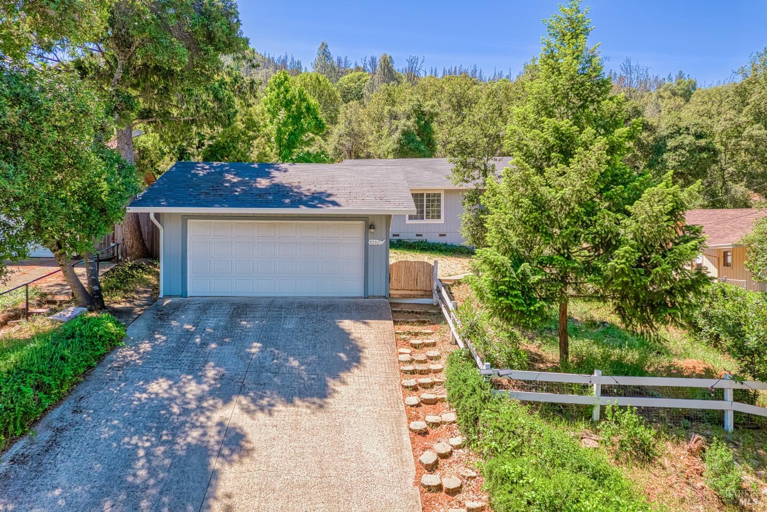 Detail Gallery Image 1 of 38 For 7292 Evergreen Dr, Kelseyville,  CA 95451 - 2 Beds | 1 Baths