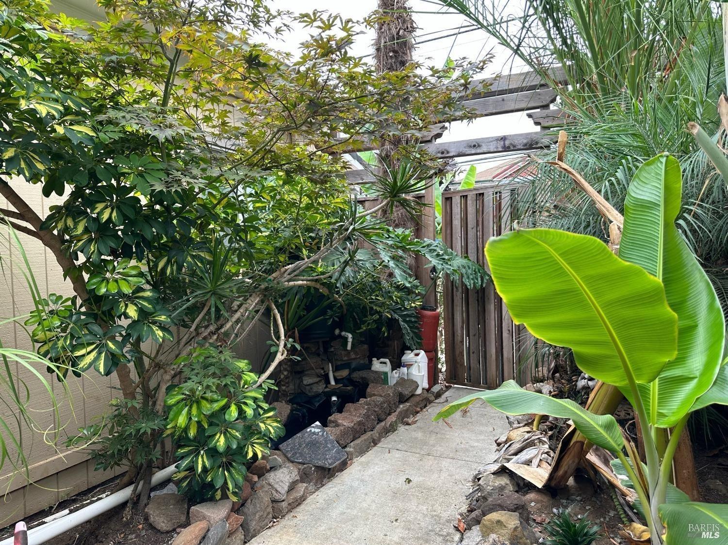 Hichborn Street, Vallejo, California image 19