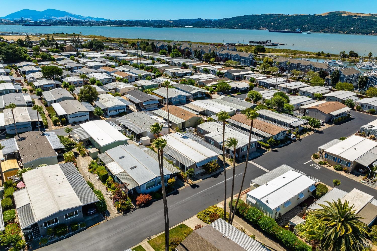 Detail Gallery Image 45 of 49 For 300 E H St, Benicia,  CA 94510 - 2 Beds | 2 Baths