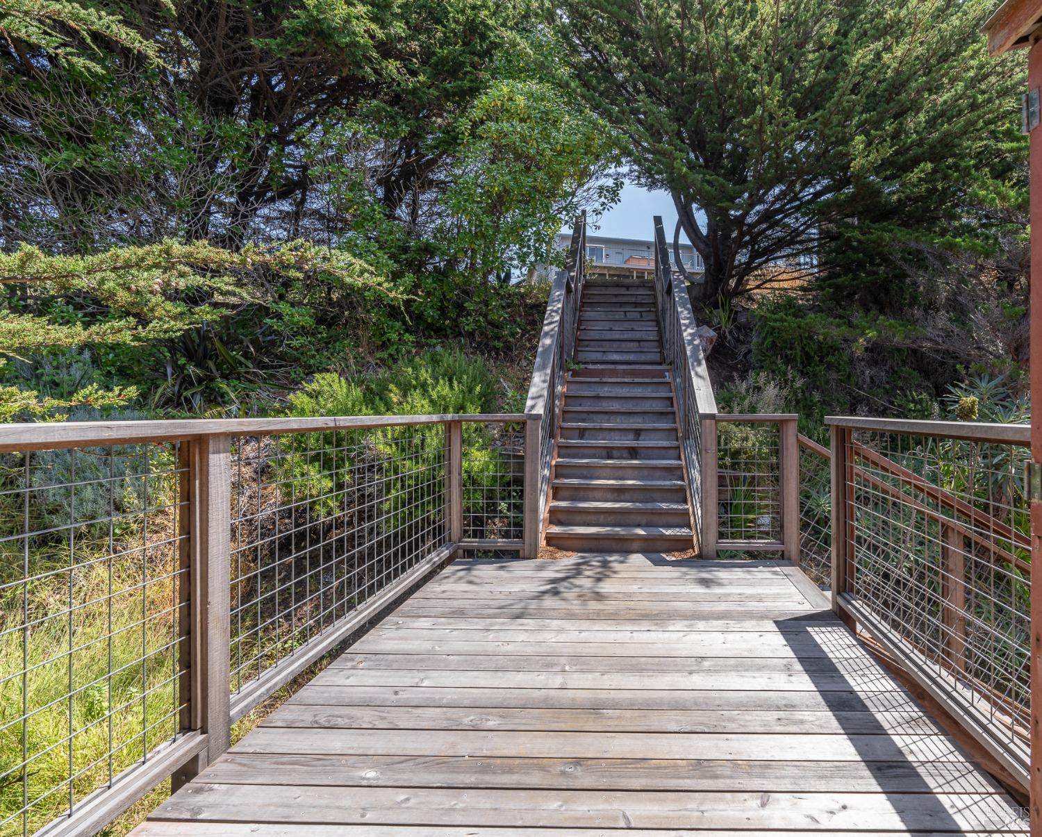 Detail Gallery Image 3 of 33 For 14766 Navarro Way, Manchester,  CA 95459 - 2 Beds | 2/1 Baths