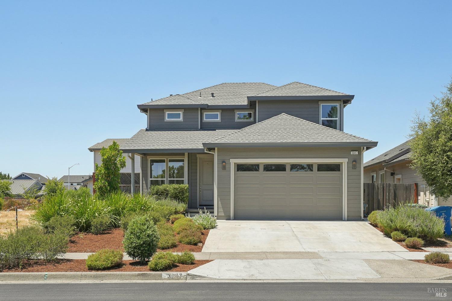 Detail Gallery Image 1 of 1 For 3647 Mocha Ln, Santa Rosa,  CA 95403 - 4 Beds | 2/1 Baths