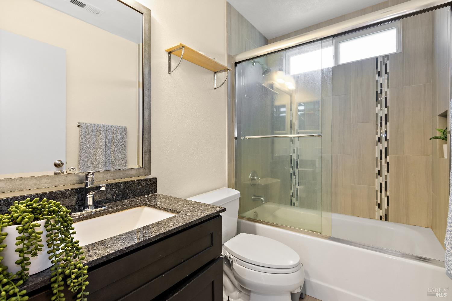 Detail Gallery Image 24 of 38 For 471 Camellia Ct, Benicia,  CA 94510 - 4 Beds | 2 Baths