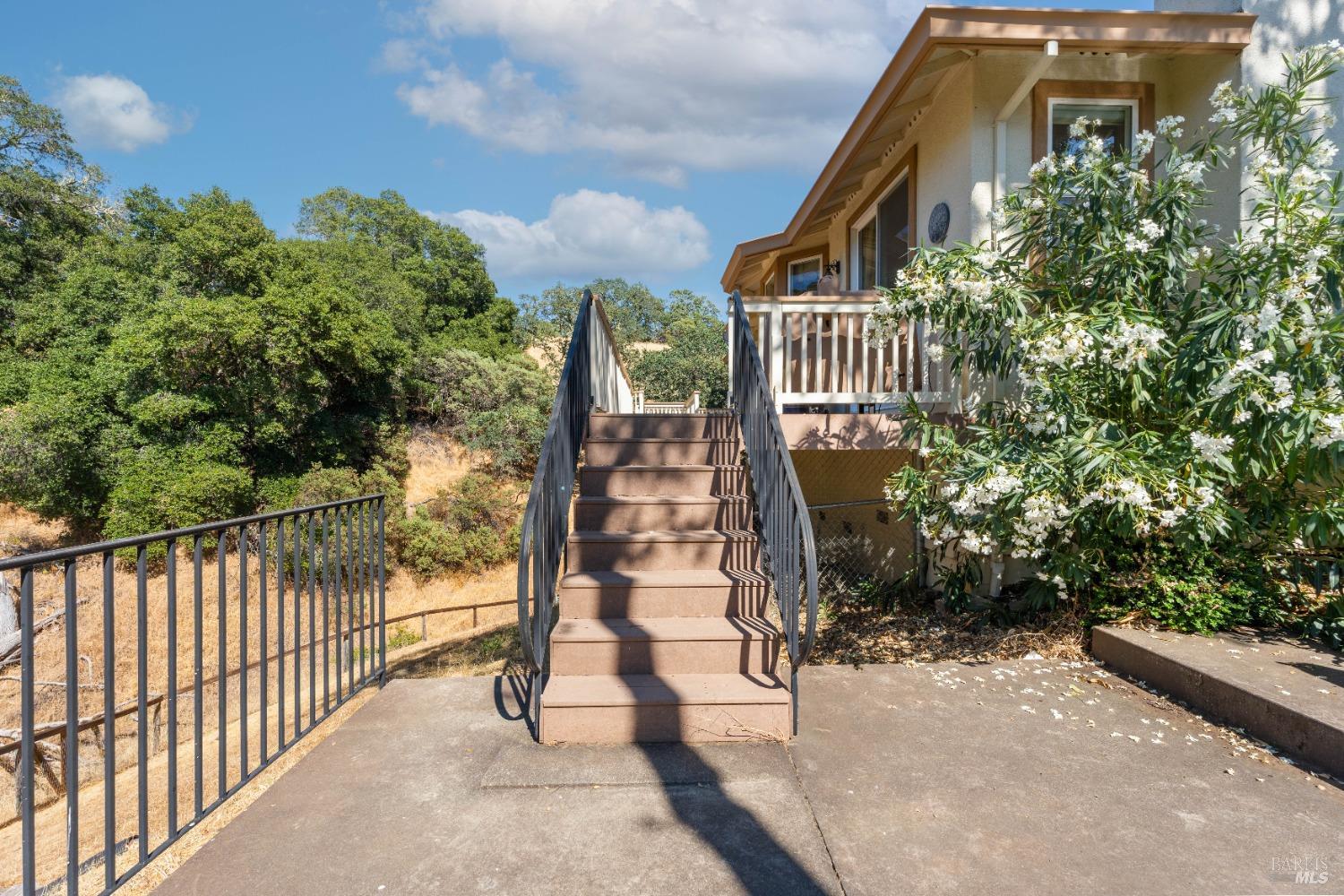 Detail Gallery Image 26 of 31 For 2529 Bartlett Ct, Ukiah,  CA 95482 - 3 Beds | 2 Baths