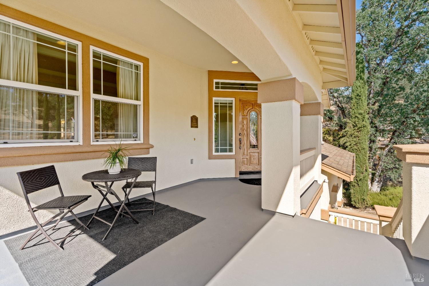 Detail Gallery Image 2 of 31 For 2529 Bartlett Ct, Ukiah,  CA 95482 - 3 Beds | 2 Baths