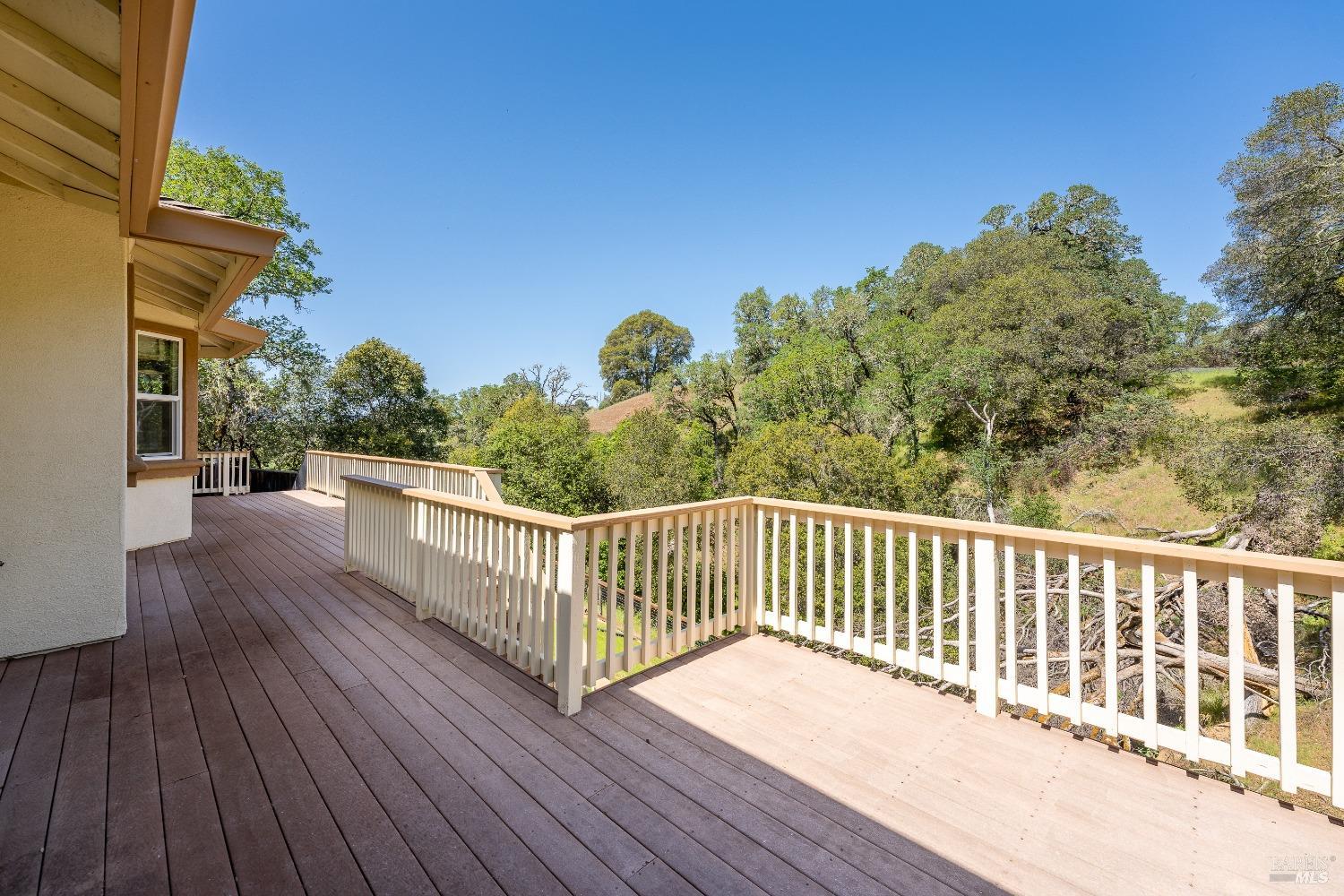 Detail Gallery Image 27 of 31 For 2529 Bartlett Ct, Ukiah,  CA 95482 - 3 Beds | 2 Baths