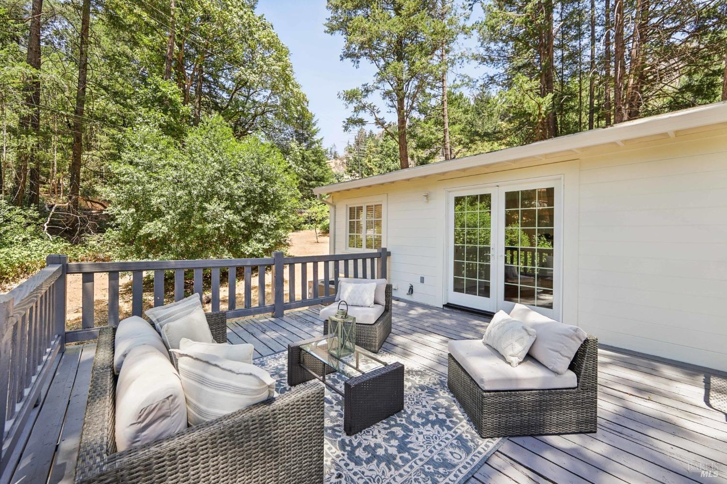 Detail Gallery Image 23 of 56 For 4601 Lake County Hwy, Calistoga,  CA 94515 - 2 Beds | 1 Baths