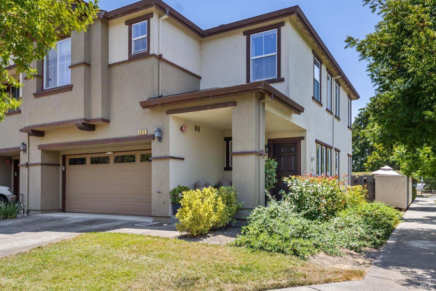 Detail Gallery Image 1 of 1 For 2870 Pearblossom Dr, Santa Rosa,  CA 95407 - 2 Beds | 2/1 Baths