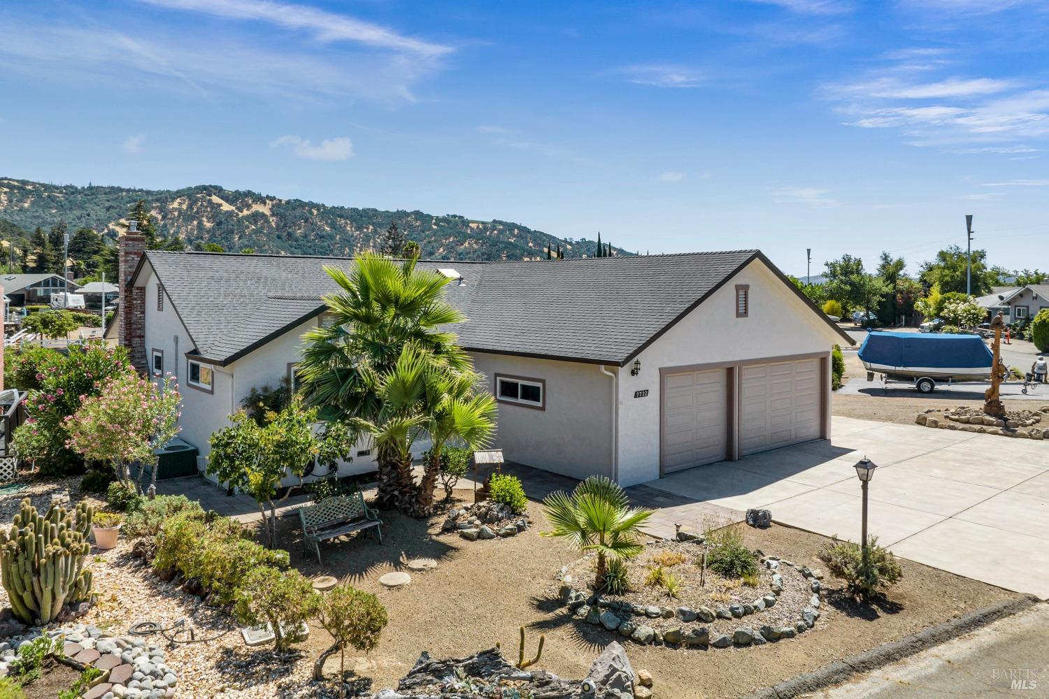 Detail Gallery Image 2 of 36 For 7722 Cora Dr, Lucerne,  CA 95458 - 2 Beds | 2 Baths