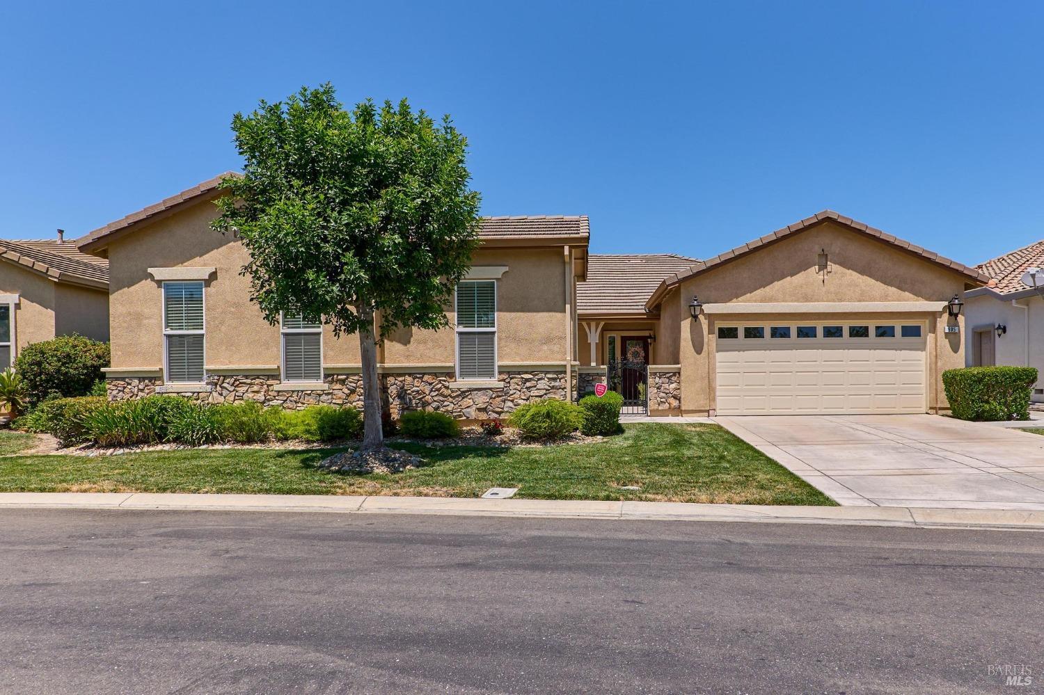 Detail Gallery Image 1 of 1 For 905 Livingston Pl, Rio Vista,  CA 94571 - 3 Beds | 3/1 Baths