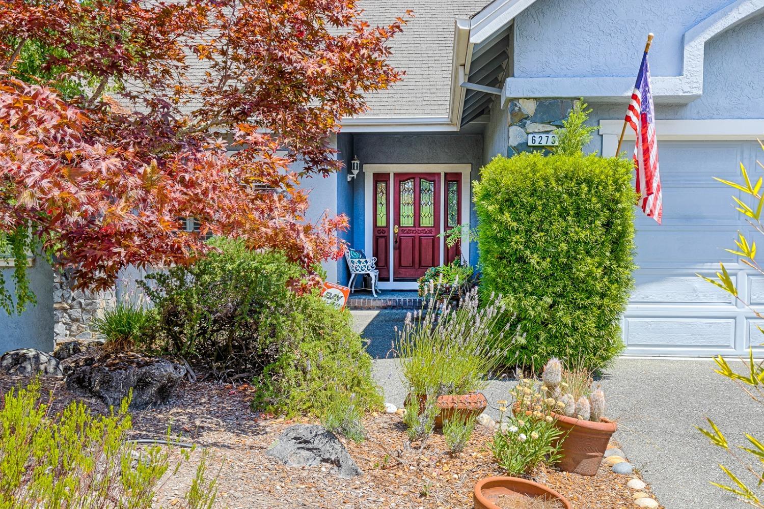 Detail Gallery Image 3 of 58 For 6273 Meadowstone Dr, Santa Rosa,  CA 95409 - 3 Beds | 2/1 Baths