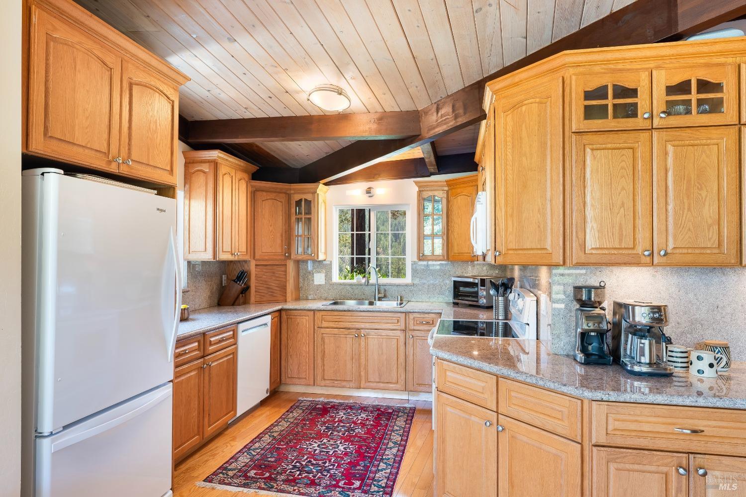 Detail Gallery Image 9 of 38 For 4915 Mill Creek Rd, Healdsburg,  CA 95448 - 2 Beds | 2 Baths