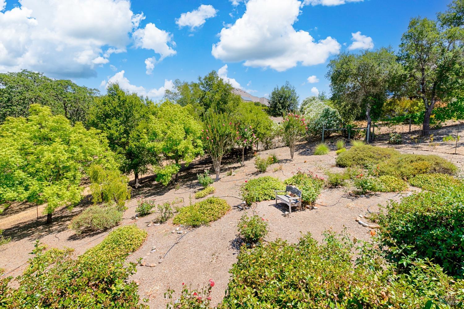 Detail Gallery Image 47 of 58 For 6273 Meadowstone Dr, Santa Rosa,  CA 95409 - 3 Beds | 2/1 Baths